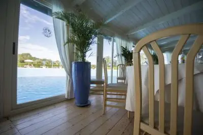 img485723 Piscina Cosmopolitan Golf & Country Club